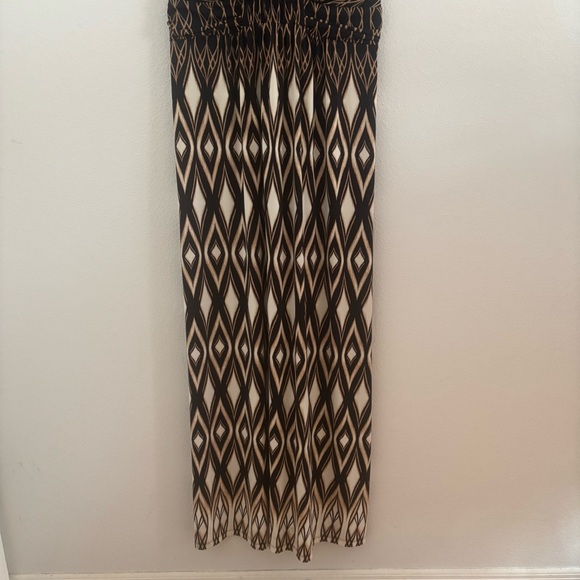 Soma Black & Beige Geometric Maxi Dress Size Large Boho Racerback Stretch - Picture 8 of 12